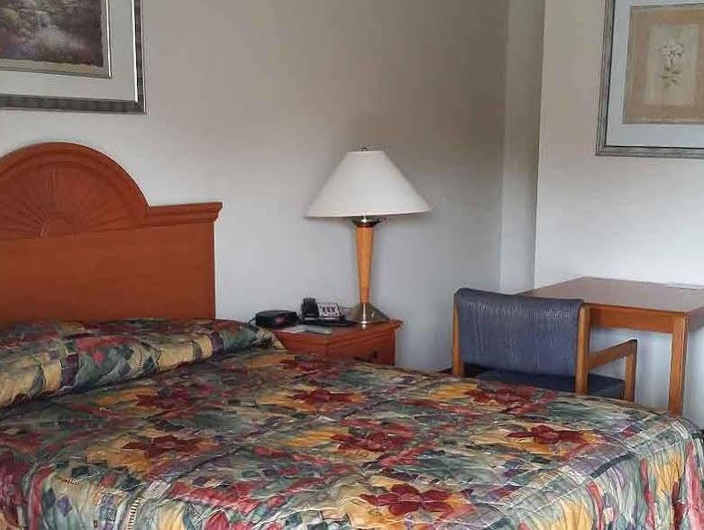 Mayfield Inn 克拉里恩 外观 照片
